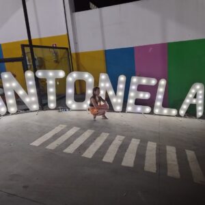 Letra gigante (espessura 3 cm)