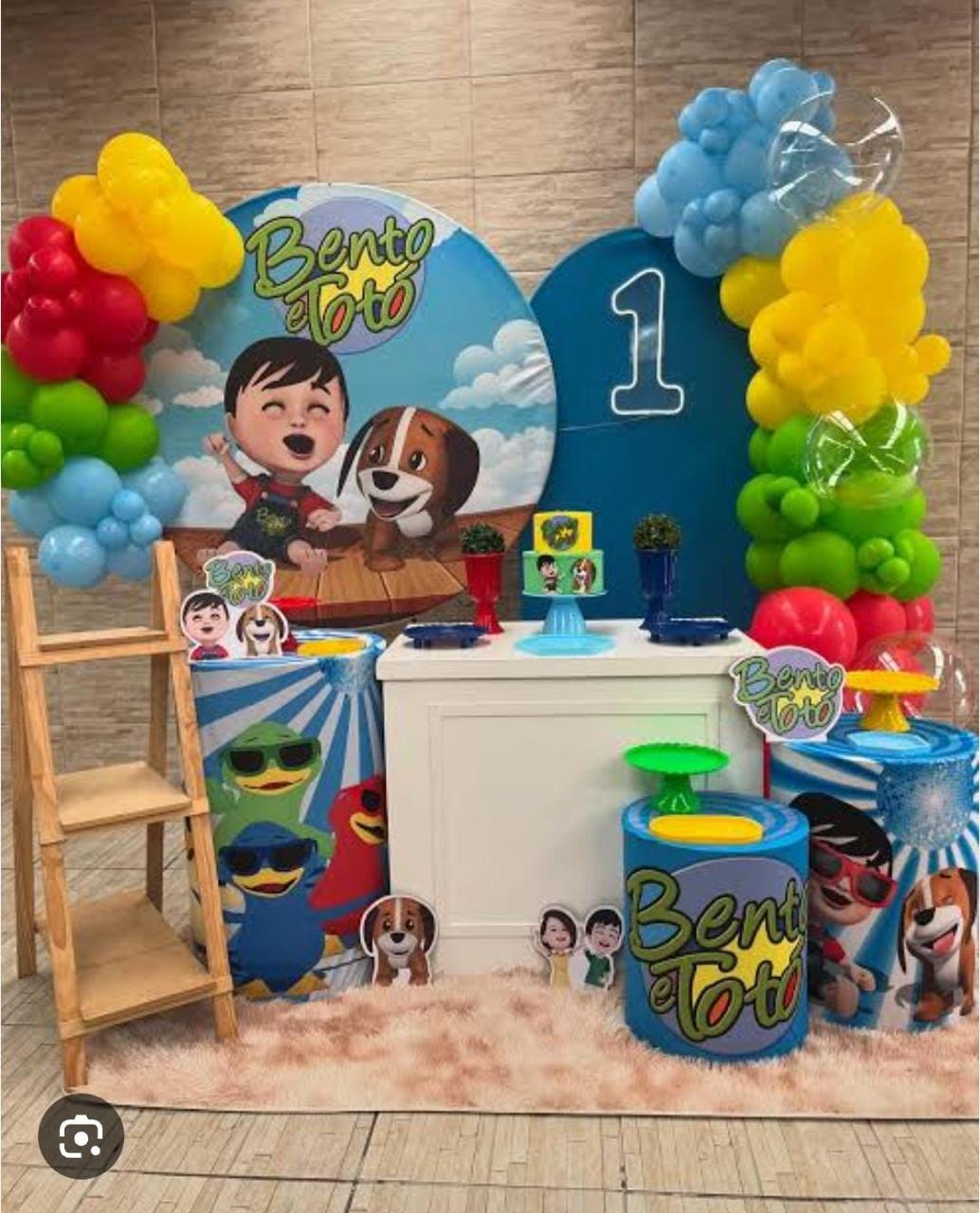 Mesa bolo Bento e Totó